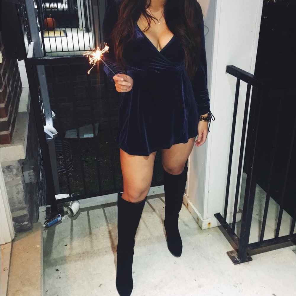 URBAN OUTFITTERS VELVET SKORT DRESS